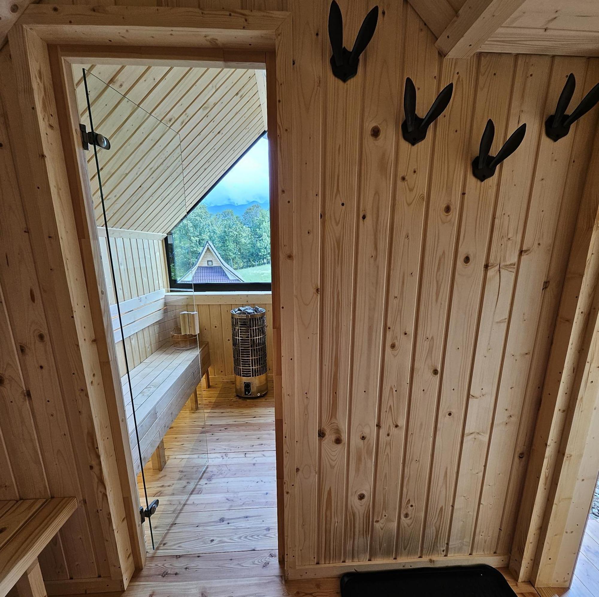 Goralska Chatka 2 Highland Cottage - Split Ac, Jacuzzi, Sauna, Private Parking, Mountains View, Garden, Закопане Экстерьер фото