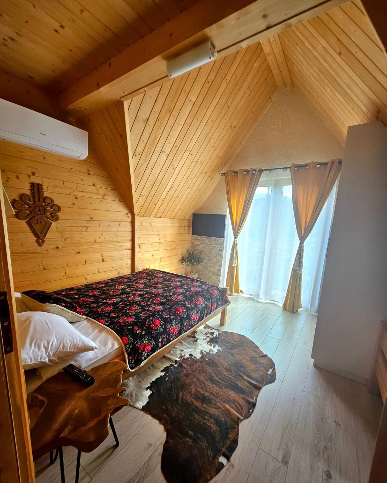 Goralska Chatka 2 Highland Cottage - Split Ac, Jacuzzi, Sauna, Private Parking, Mountains View, Garden, Закопане Экстерьер фото